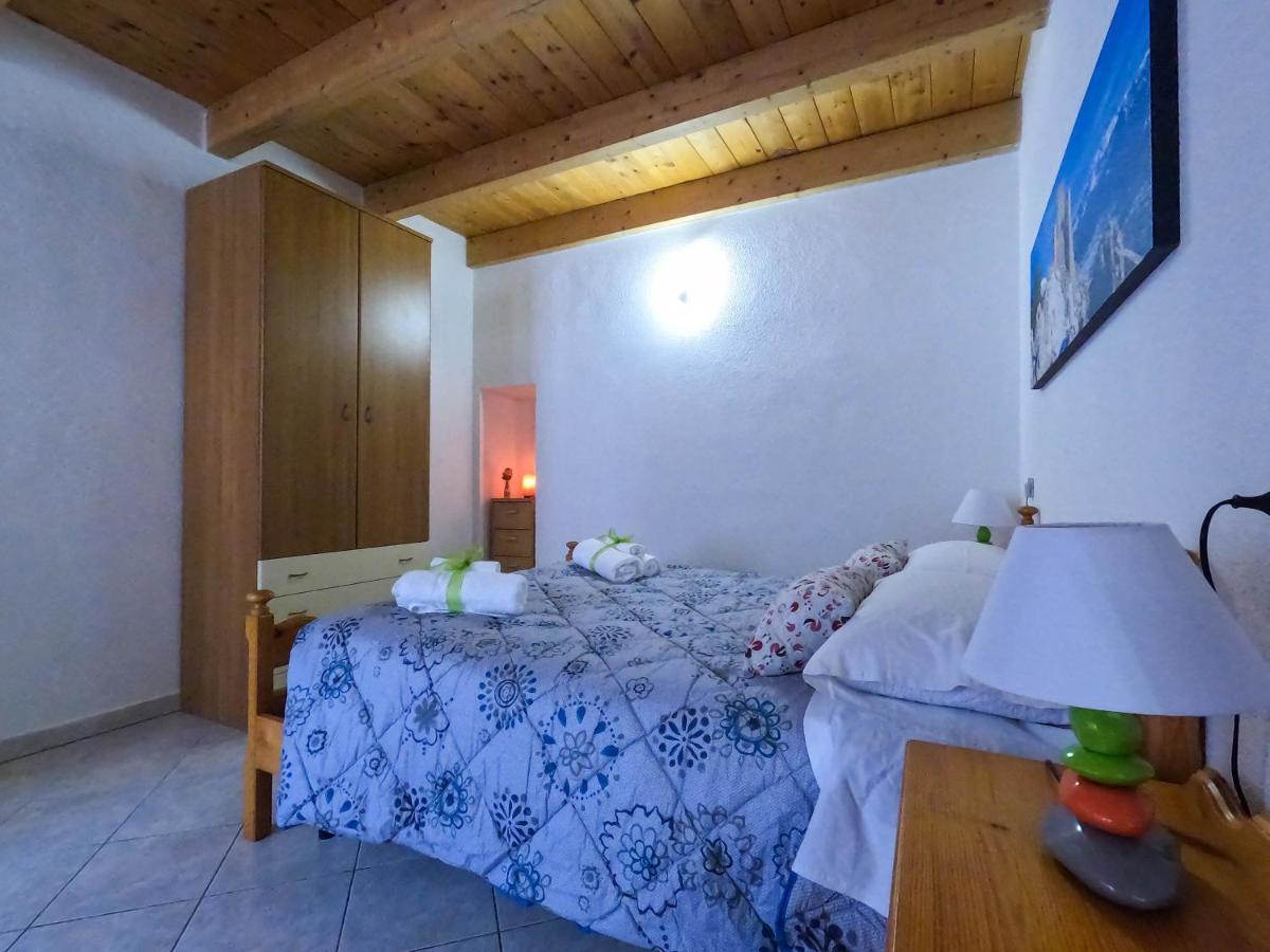 San Domenico House - Centro Storico Bed & Breakfast LʼAquila Екстериор снимка