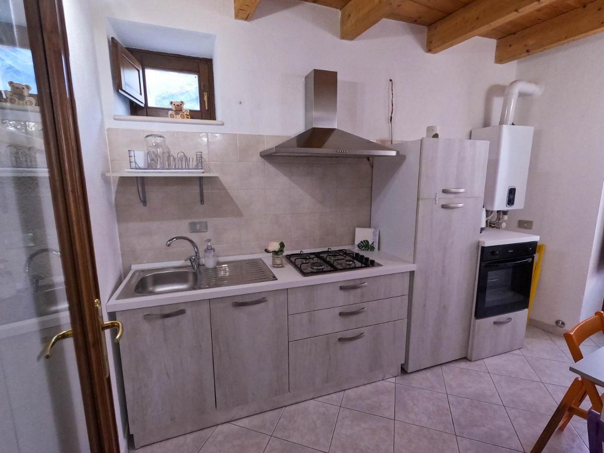 San Domenico House - Centro Storico Bed & Breakfast LʼAquila Екстериор снимка