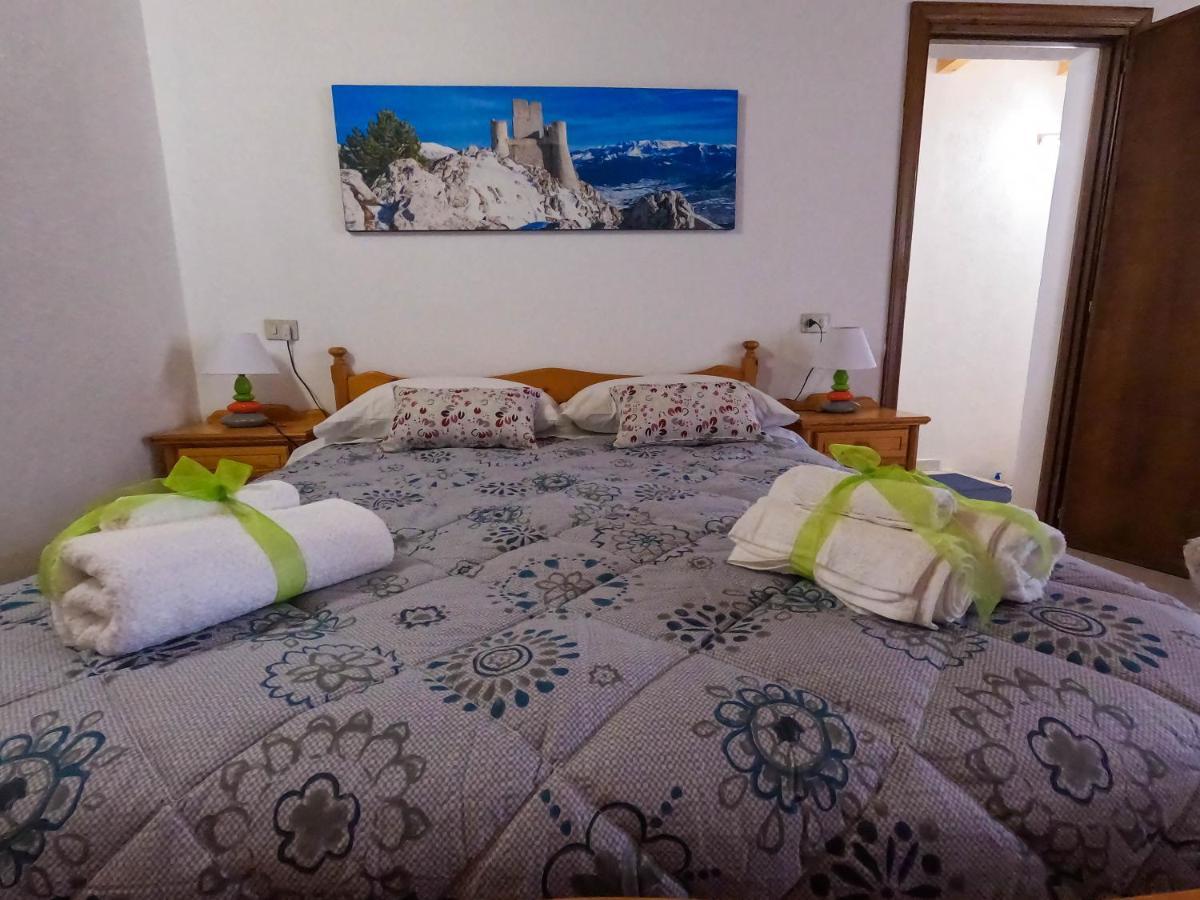 San Domenico House - Centro Storico Bed & Breakfast LʼAquila Екстериор снимка